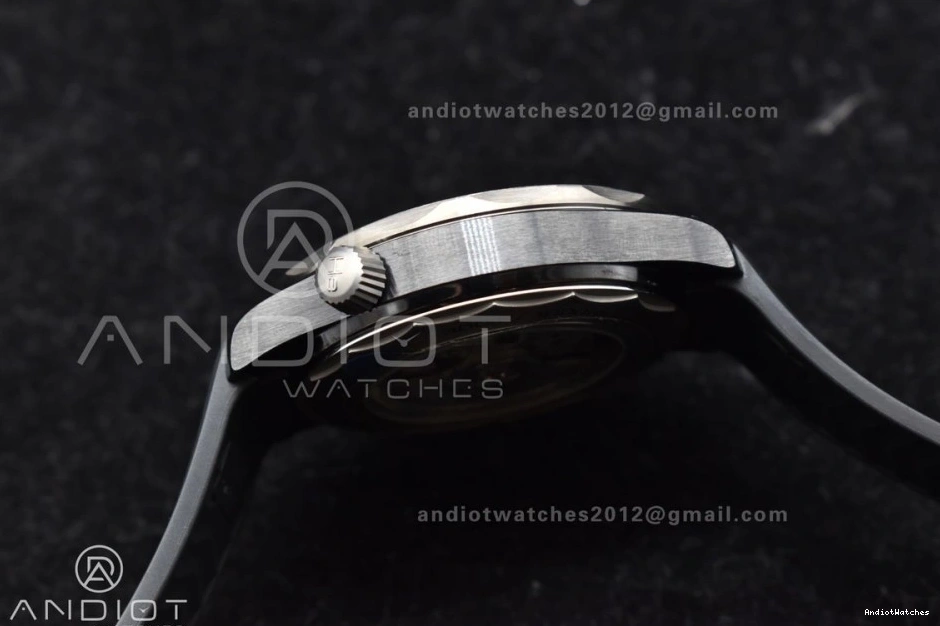 Rubber Black GoAnywhere Seamaster 300M 1081 Diver VSF A Edition Strap PVD Best Black Dial on 0517
